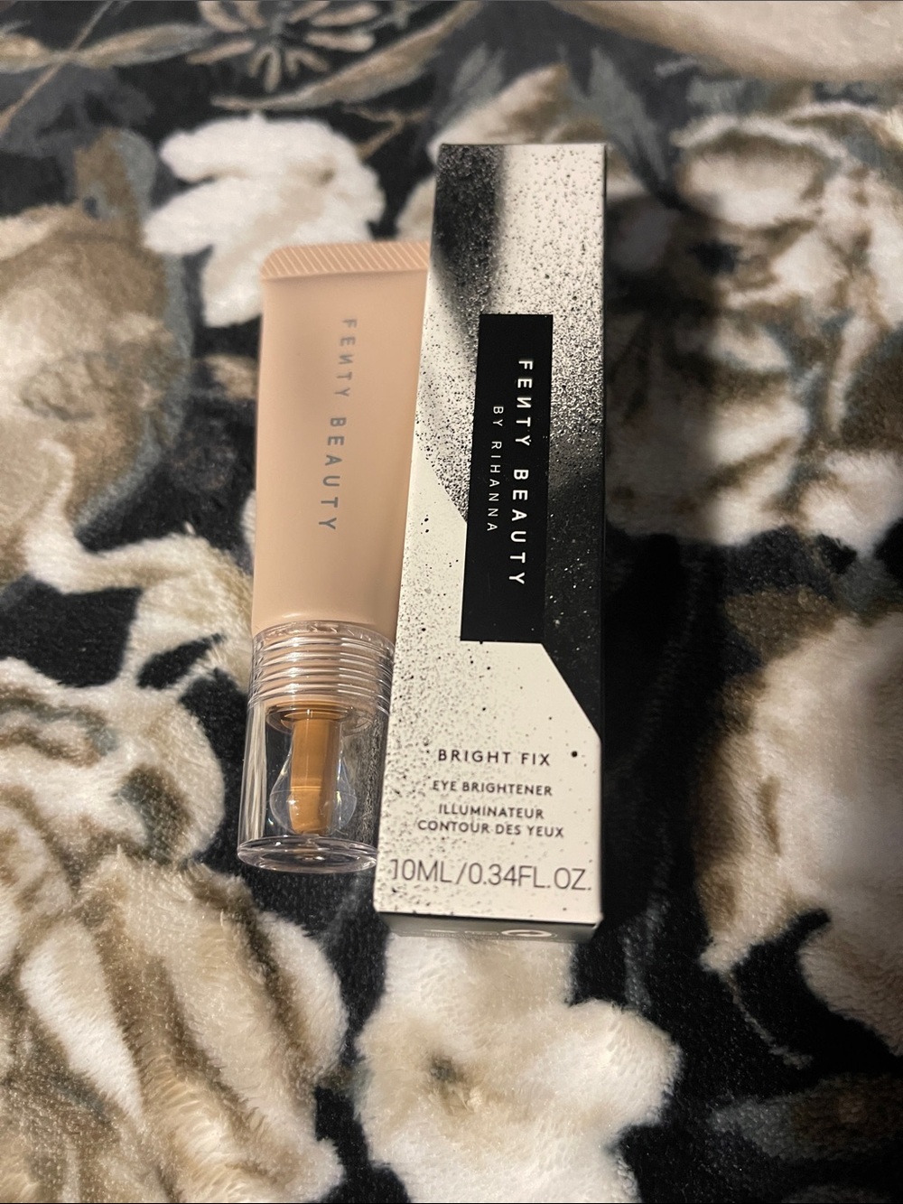 Fenty Almond Butter Bright Fix - Picture 5 of 5